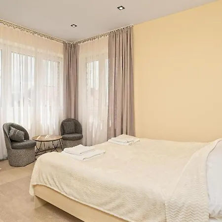 ゲストハウス Sowica 3*